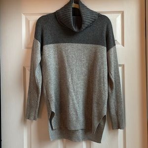 Ann Taylor cashmere turtleneck
